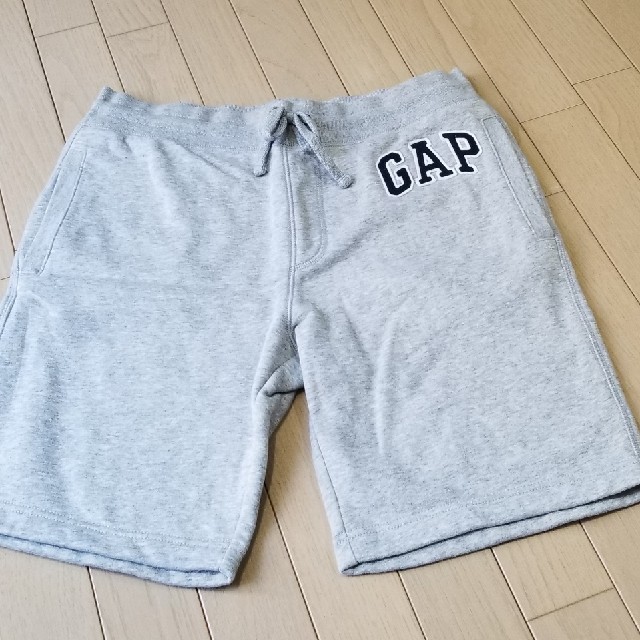 GAP(ギャップ)のGAPハーフパンツ メンズのパンツ(ショートパンツ)の商品写真