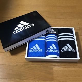 アディダス(adidas)のadidas フェイスタオル(タオル/バス用品)