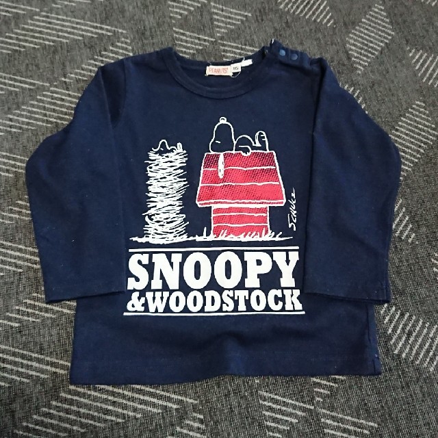 SNOOPY(スヌーピー)の【中古品】スヌーピー ロンT 95 キッズ/ベビー/マタニティのキッズ服男の子用(90cm~)(Tシャツ/カットソー)の商品写真