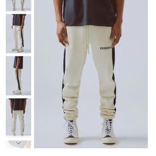 フィアオブゴッド(FEAR OF GOD)の最安 fog essentials Sweat Pants サイドライン(その他)