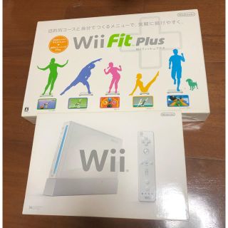 ウィー(Wii)の【セット売り】Wii 本体& wii Fit  Plus(Wiiフィットプラス)(家庭用ゲーム機本体)