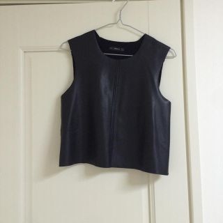 ザラ(ZARA)のZARA  今期  レザーベスト(ベスト/ジレ)