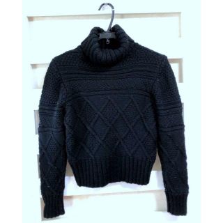 100％シルケットウール　ハイネック　ショート黒セーター　８５ｃｍ(ニット/セーター)