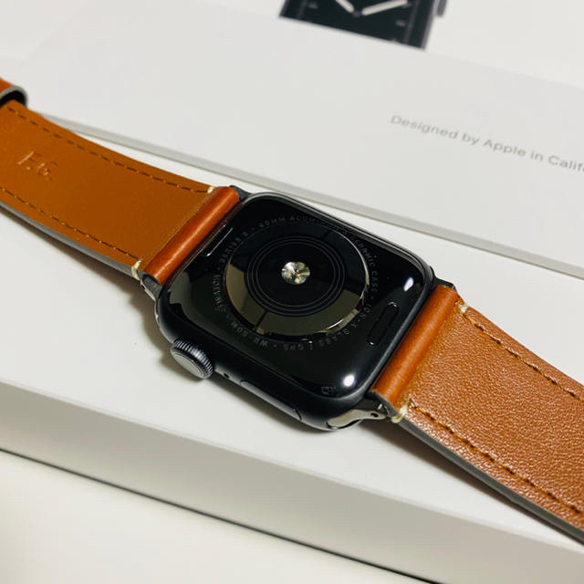 セール Apple Watch - 新品Apple Watch 5 40mm GPSモデルの通販 by ゆう's shop|アップルウォッチならラクマ 正規店