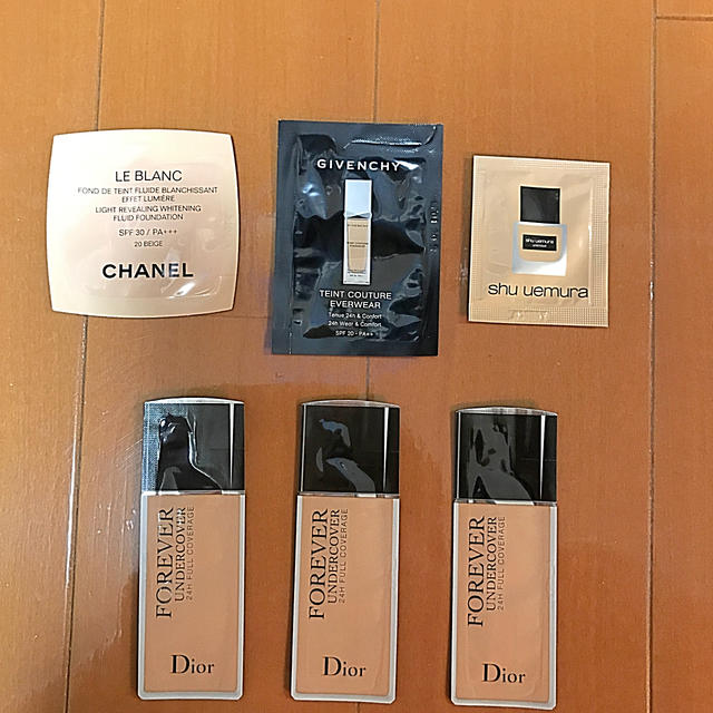 Dior(ディオール)のファンデーションサンプル　(ディオール.その他) コスメ/美容のキット/セット(サンプル/トライアルキット)の商品写真