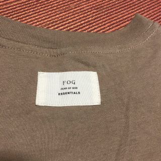 フィアオブゴッド(FEAR OF GOD)のFOG  ESSENTIALS  Tシャツ(Tシャツ/カットソー(七分/長袖))