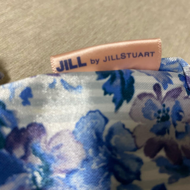 JILL by JILLSTUART(ジルバイジルスチュアート)の財布ポーチ　付録 レディースのファッション小物(財布)の商品写真