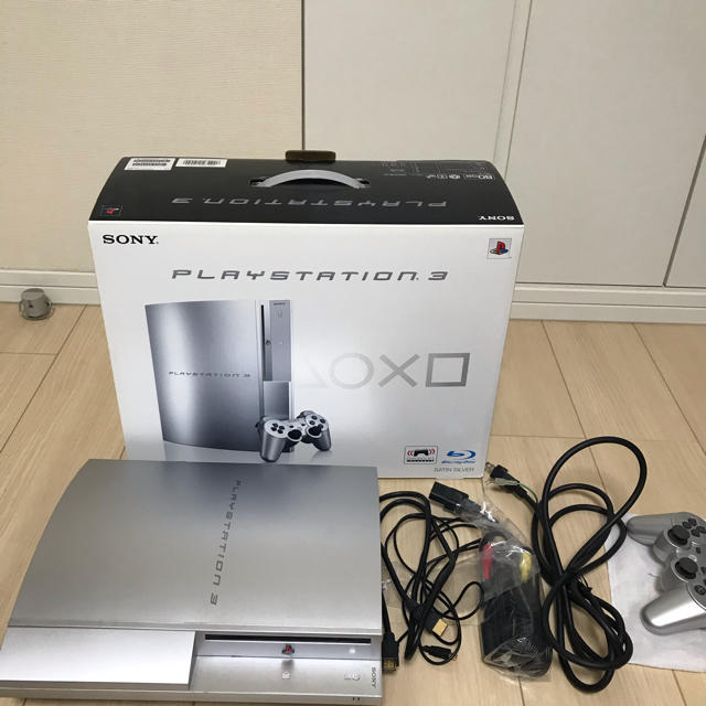 PlayStation3(プレイステーション3)のSONY PlayStation3 本体 CECHL00 SS 80GB エンタメ/ホビーのゲームソフト/ゲーム機本体(家庭用ゲーム機本体)の商品写真