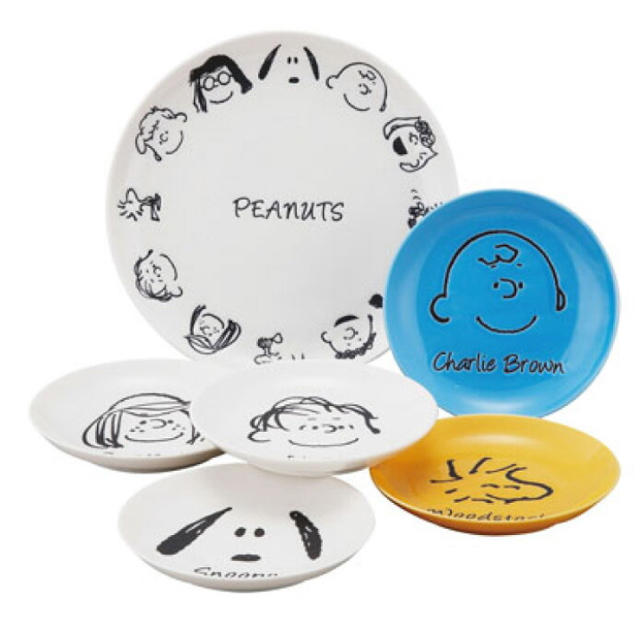 PEANUTS(ピーナッツ)の🥜　PEANUTS スヌーピー ベリーセット　新品🥜 インテリア/住まい/日用品のキッチン/食器(食器)の商品写真