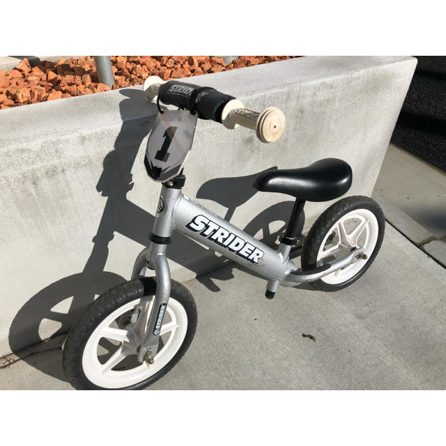 STRIDA - 引き取りに来てくださる方限定‼️ストライダープロ の通販 by