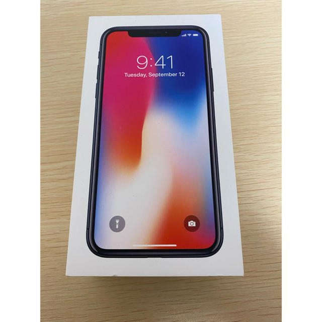 iPhone(アイフォーン)のiPhone X 64GB Black Simフリー スマホ/家電/カメラのスマートフォン/携帯電話(スマートフォン本体)の商品写真