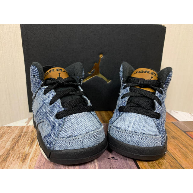 NIKE(ナイキ)のAir Jordan 6 Retro (TD)  Washed Denim キッズ/ベビー/マタニティのベビー靴/シューズ(~14cm)(スニーカー)の商品写真