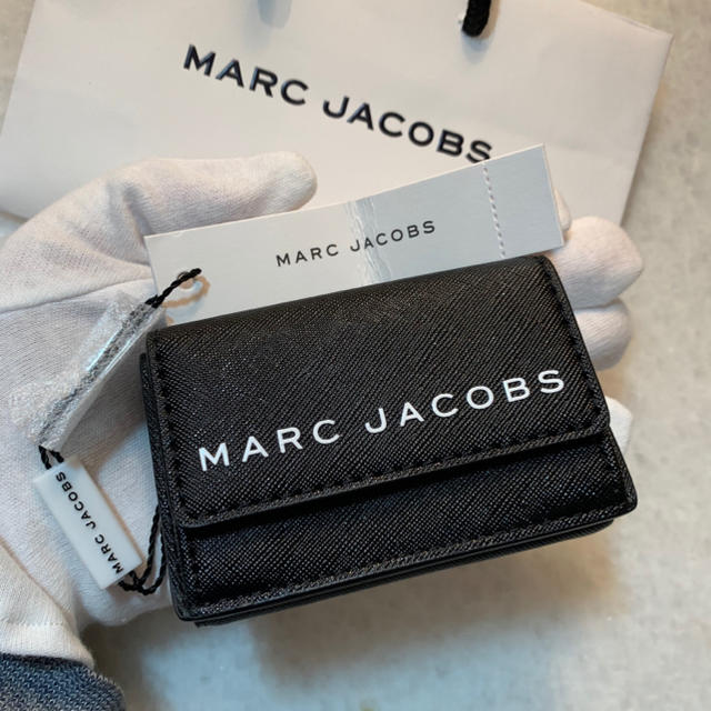 MARC JACOBS - ラスト1点‼️⭐️新品・タグ付き⭐️ MARC JACOBS ☆コンパクト財布の通販