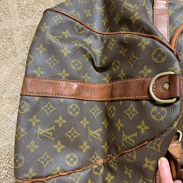 LOUIS VUITTON(ルイヴィトン)のボロボロで大きい　ルイヴィトンのボストンバッグ　 レディースのバッグ(ボストンバッグ)の商品写真