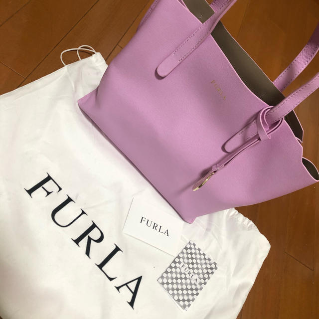 FURLA トートバッグ