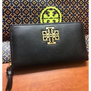 トリーバーチ(Tory Burch)のトリーバーチ　黒の革財布　定価195ドル　新品未使用　正規品(タグ付)(長財布)