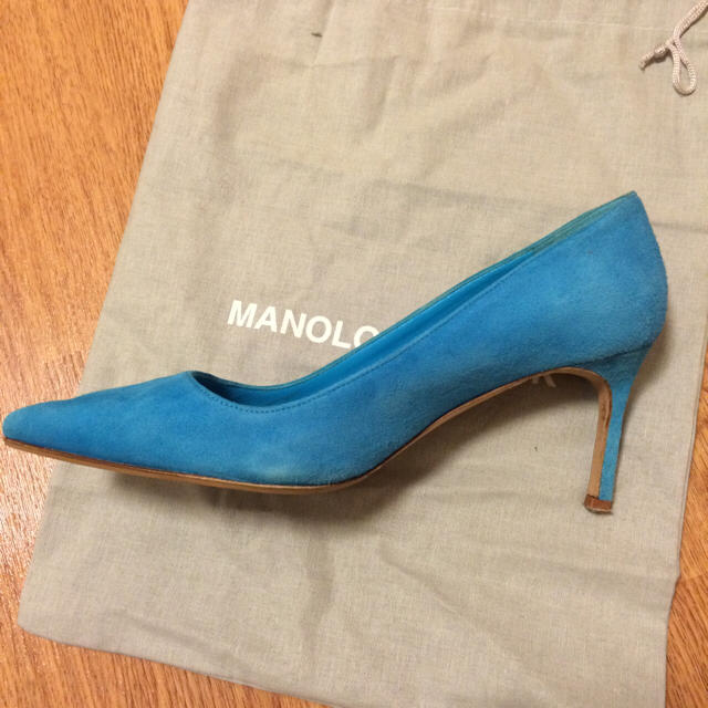 MANOLO BLAHNIK(マノロブラニク)のManoloBlahnik BBブルー レディースの靴/シューズ(ハイヒール/パンプス)の商品写真