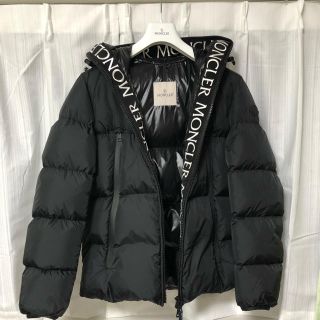 MONCLER - モンクレール モンクラ タグ付き新品 サイズ1 最終 MONCLER - モンクレール モンクラ タグ付き新品 サイズ1 最終