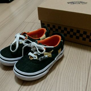 ヴァンズ(VANS)のカモフラ × デニム シューズ(スリッポン)