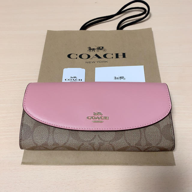 レディース【新品】COACH  長財布　シグネチャー  カーキ　ピンク