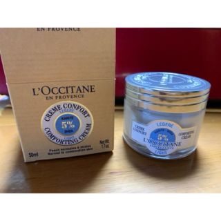 ロクシタン(L'OCCITANE)の新品未使用！　ロクシタン　シアエキストラクリーム　ライト(フェイスクリーム)