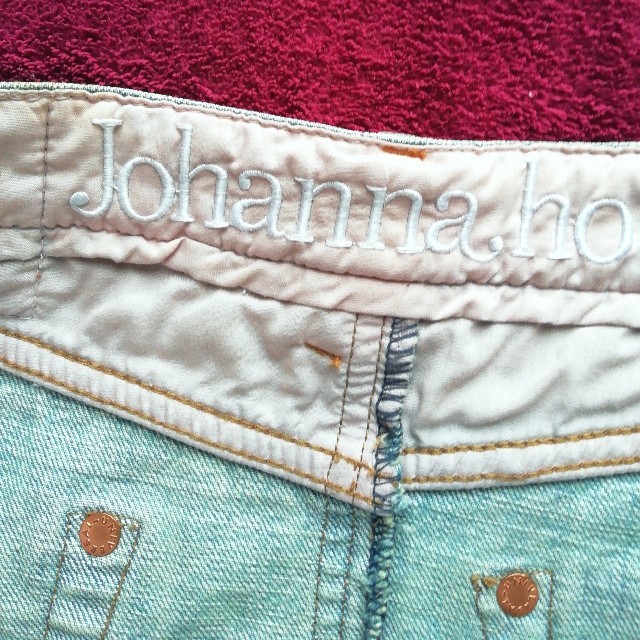 Johanna ho(ジョアンナホー)のデニムスカート レディースのスカート(ひざ丈スカート)の商品写真