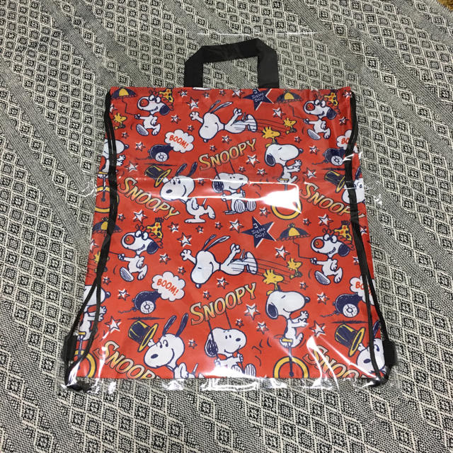 SNOOPY(スヌーピー)の【新品･未使用】スヌーピー　ナップサック キッズ/ベビー/マタニティのこども用バッグ(リュックサック)の商品写真