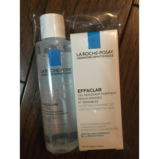 LA ROCHE-POSAY(ラロッシュポゼ)のmoveparco様専用 コスメ/美容のスキンケア/基礎化粧品(フェイスクリーム)の商品写真