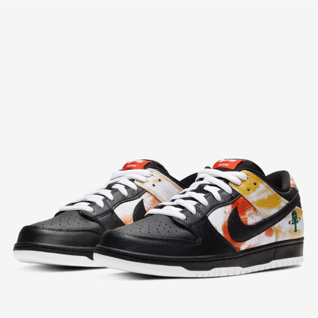 NIKE(ナイキ)のNike SB Dunk low raygun 25.0cm メンズの靴/シューズ(スニーカー)の商品写真