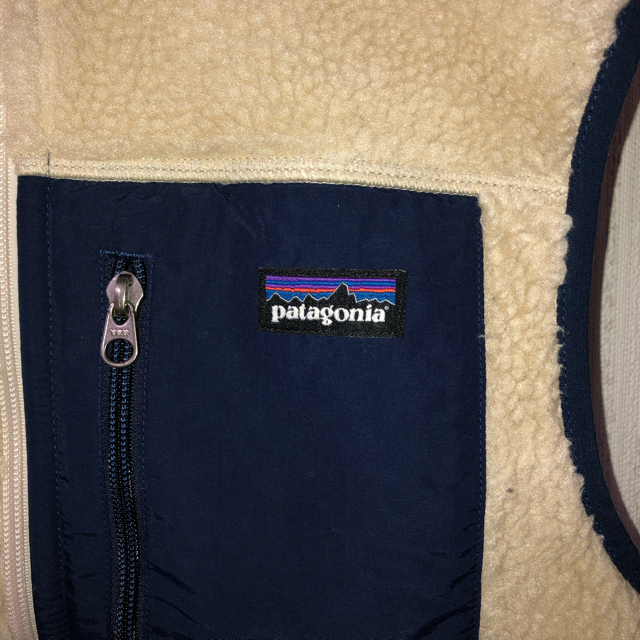 patagonia(パタゴニア)の【激レア】パタゴニア☆レトロX ベスト ベージュ ナチュラル メンズのトップス(ベスト)の商品写真