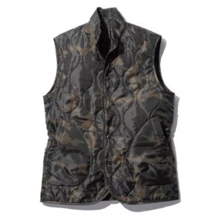 ソフネット(SOPHNET.)のSOPHNET. QUILTING VEST CAMO Sサイズ(ダウンベスト)