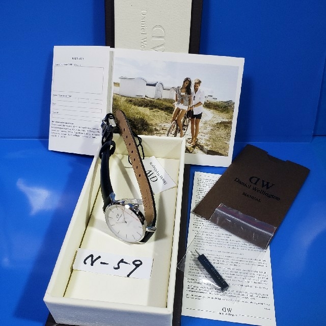 Daniel Wellington(ダニエルウェリントン)のN-59新品D.W.28mmレディス♥SHEFFIELD♥激安価格♥送料無料 レディースのファッション小物(腕時計)の商品写真