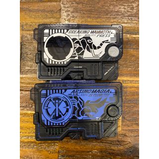 バンダイ(BANDAI)のゼロワン　プログライズキー　ゼツメライズキー　2個セット(特撮)