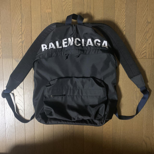 BALENCIAGA ホイールバッグパック　ブラック　385 5.5