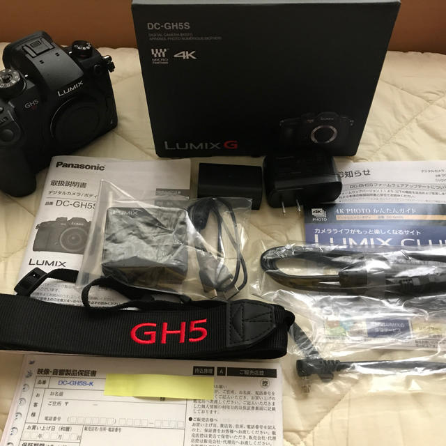 激安な Panasonic - パナソニック GH5S ミラーレス一眼 ボディ おまけ