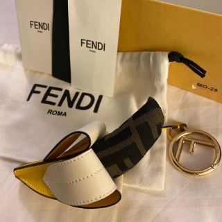 フェンディ(FENDI)の新品 FENDI フェンディ バナナ キーホルダー チャーム(キーホルダー)