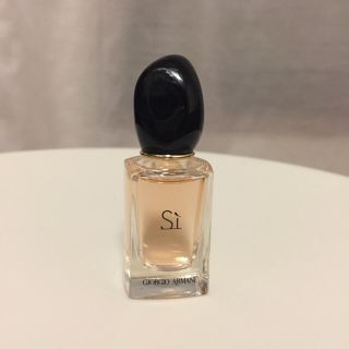 ジョルジオアルマーニ(Giorgio Armani)のアルマーニ si 7ml(香水(女性用))