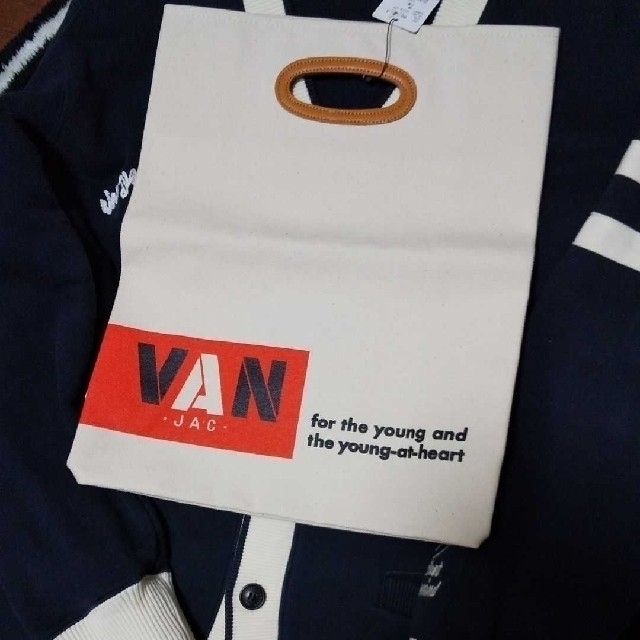 VAN Jacket - VAN JACKET紙袋デザイン幌布製クラッチバッグ 送料無料の通販 by TRAD CLUB shop｜ヴァン