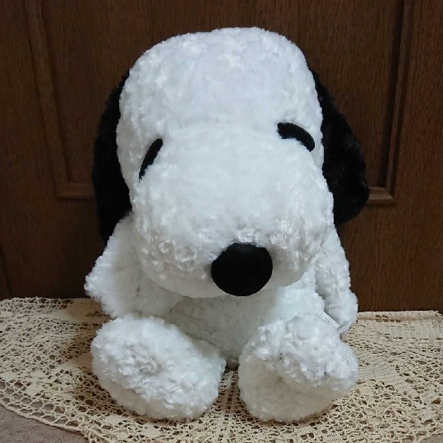 Snoopy 新品 スヌーピー Snoopy 大きいぬいぐるみの通販 By ことり スヌーピーならラクマ