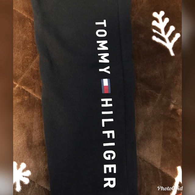 TOMMY HILFIGER(トミーヒルフィガー)のトミーヒルフィガー 140cm キッズ/ベビー/マタニティのキッズ服女の子用(90cm~)(パンツ/スパッツ)の商品写真