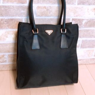 プラダ(PRADA)の《美品》PRADA(プラダ)トートバッグ(トートバッグ)