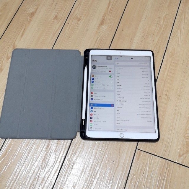 iPad(アイパッド)の★今週だけ値下げ【pencil付】ipad pro 256GB/10.5 スマホ/家電/カメラのPC/タブレット(タブレット)の商品写真