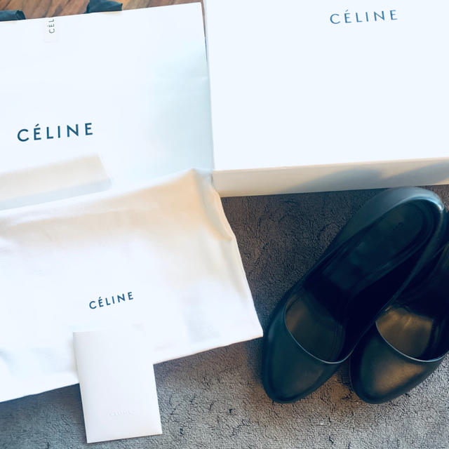celine(セリーヌ)のCELINE パンプス　37サイズ レディースの靴/シューズ(ハイヒール/パンプス)の商品写真