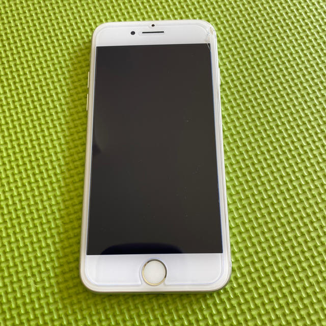 Apple - iPhone7 本体　aka