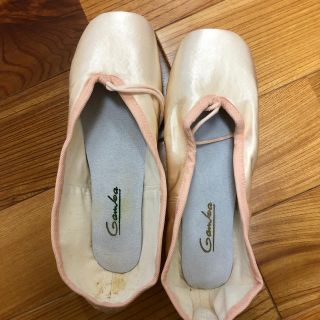 レペット(repetto)のトゥシューズ　Ｇ93N 5.5(ダンス/バレエ)