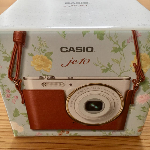 CASIO(カシオ)のCASIO デジカメ EXILIM je10 マイクロSD付き スマホ/家電/カメラのカメラ(コンパクトデジタルカメラ)の商品写真