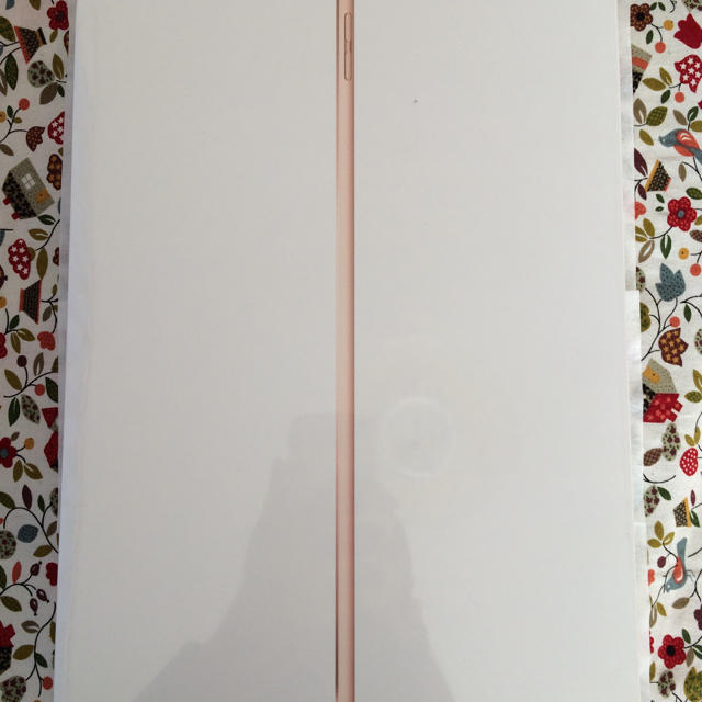 iPad Air 10.5インチ 第3世代 Wi-Fi 64GB gold