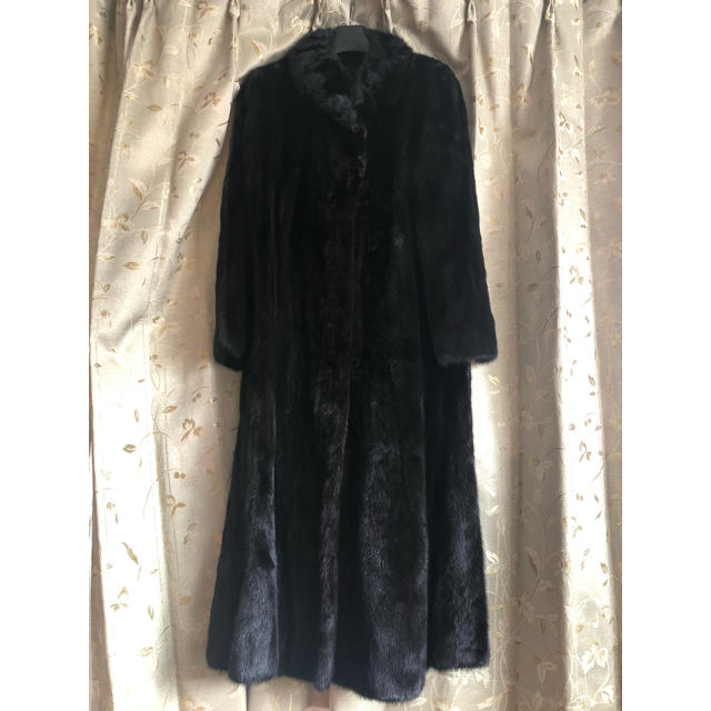 ブラック　ミンクコート レディースのジャケット/アウター(毛皮/ファーコート)の商品写真