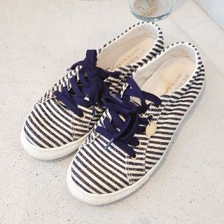 バーバリーブルーレーベル(BURBERRY BLUE LABEL)のBURBERRY スニーカー(スニーカー)