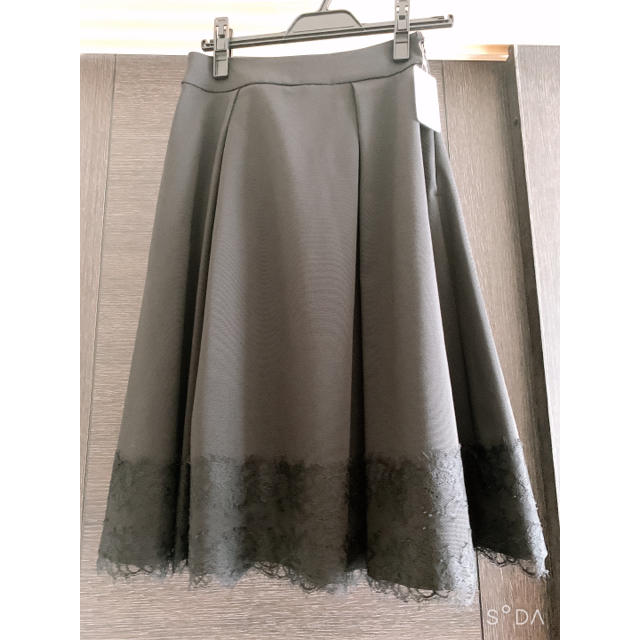 STRAWBERRY-FIELDS(ストロベリーフィールズ)のストロベリーフィールズ　フレアスカート レディースのスカート(ひざ丈スカート)の商品写真